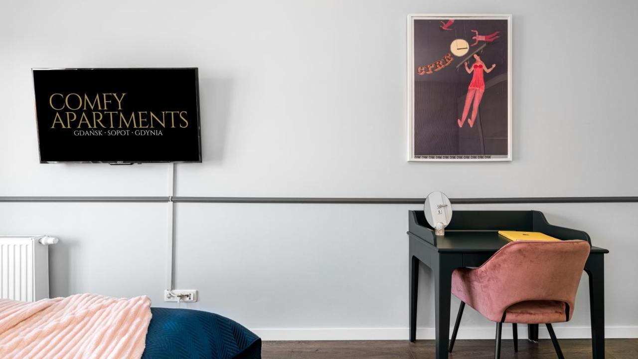Waterlane W Oknami Na Rzeke - Marina View - Comfy Apartments 그단스크 외부 사진